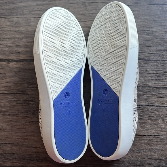 Worn Once Rothy’s Maritime Tiger Sneakers! - Picture 6 of 13